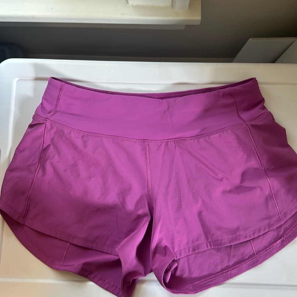 Speed up shorts Lululemon
